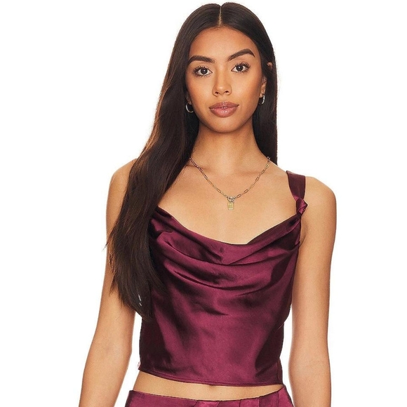 17. NWT TULAROSA OLIVIA SKIRT SET - Picture 2 of 9